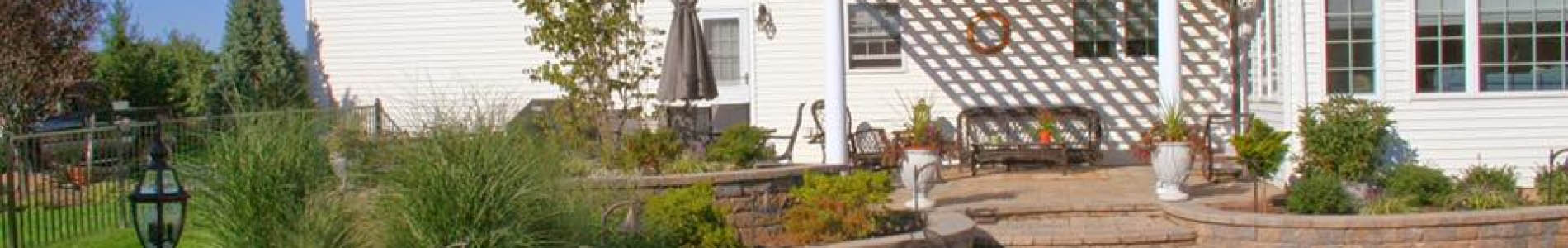Luxury Backyard Patio Projects & Landscaping